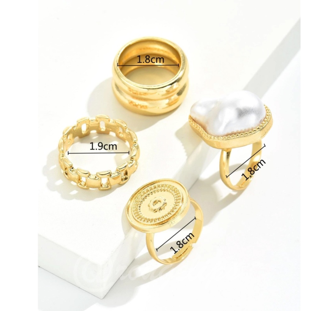 Set of 4 Fashion Rings Gold Tone Faux Pearl - Picture 5 of 6